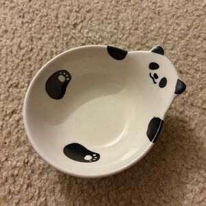 Panda shape ceramic bowl